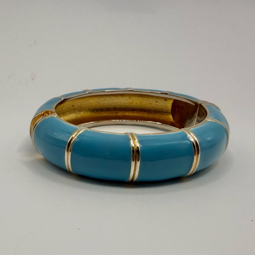 Elegant Vintage Gold and Blue Bangle Bracelet